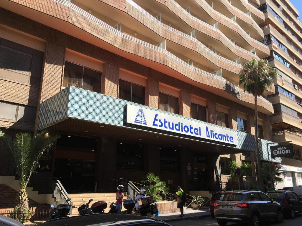 Suite Con Terraza En El Centro De Alicante Extérieur photo